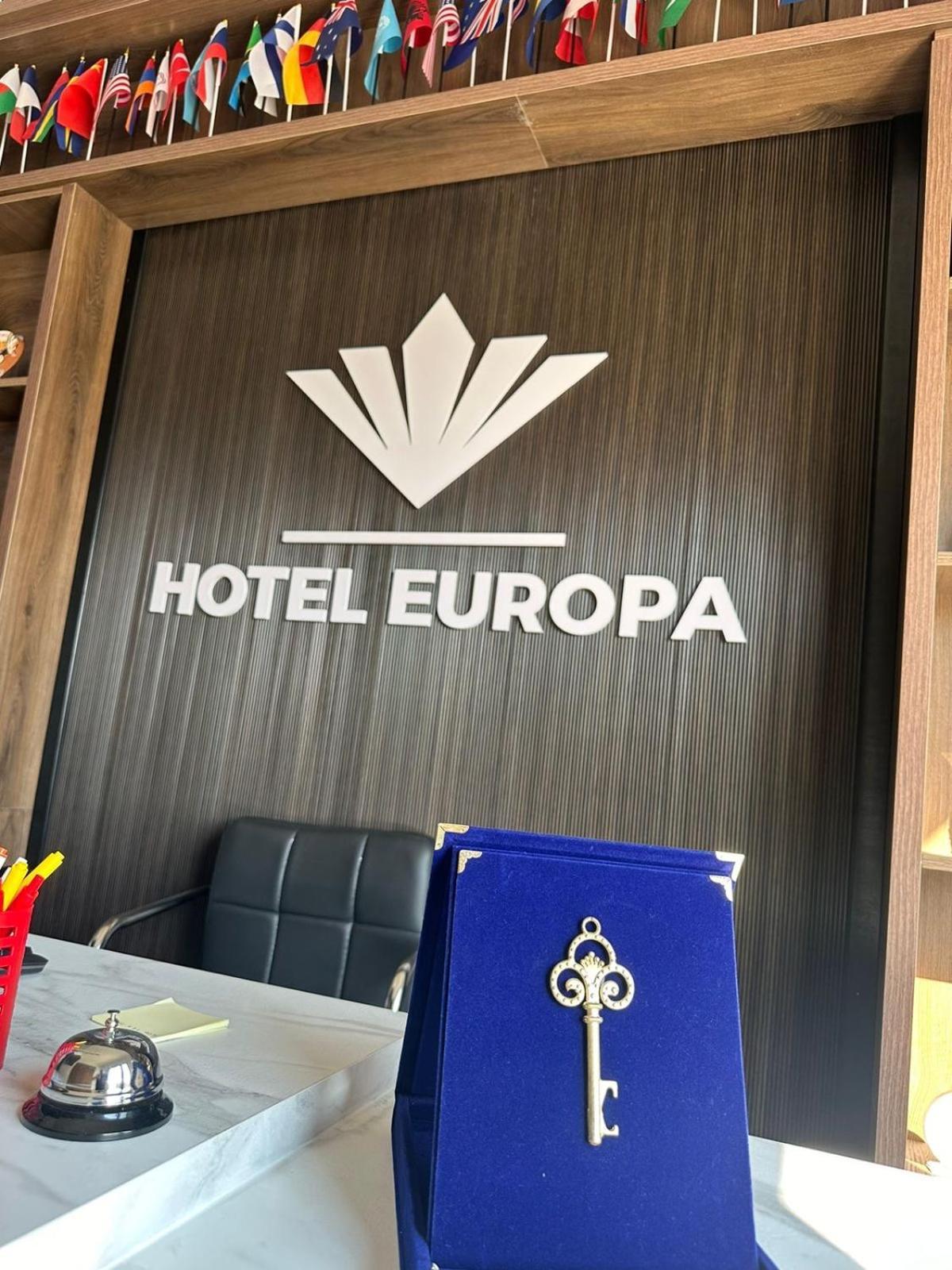 Hotel Europa Prishtina Pristina Eksteriør billede